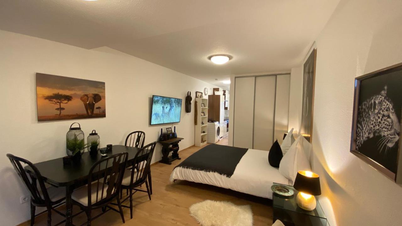 Apartment 900M To Exhibition Dusseldorf Luaran gambar